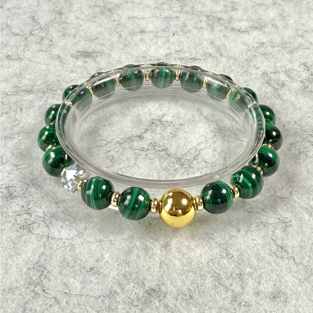 Artisan Green Malachite Power Stone Bracelet with Polished Gold Focal